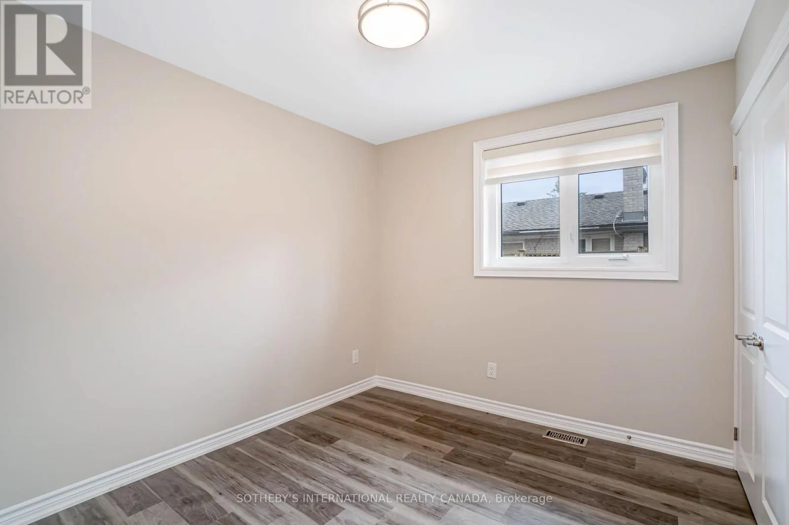 50 RAVENVIEW DRIVE