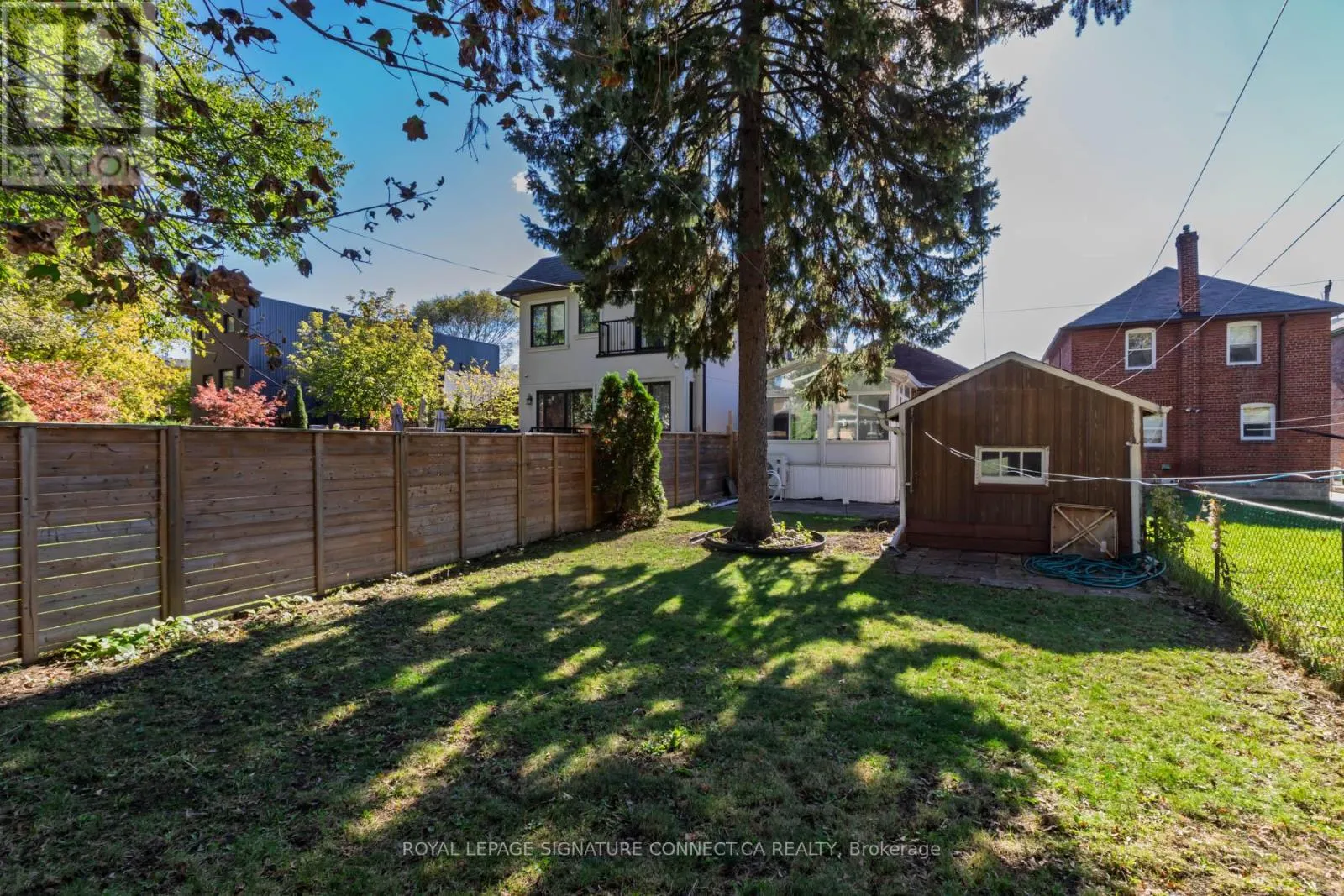 208 FLOYD AVENUE