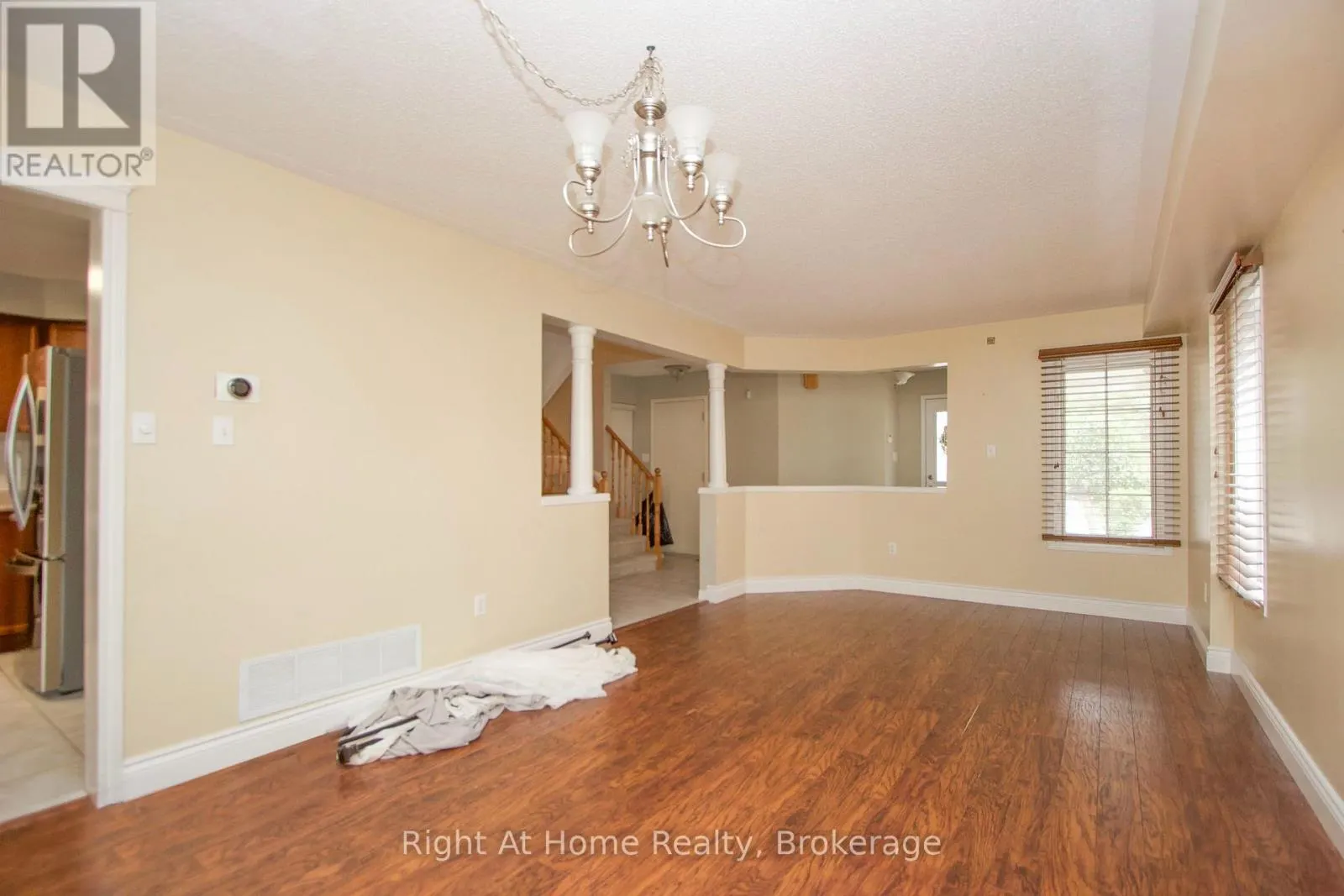UPPER UNIT - 75 MILLBURN DRIVE #Upper Unit