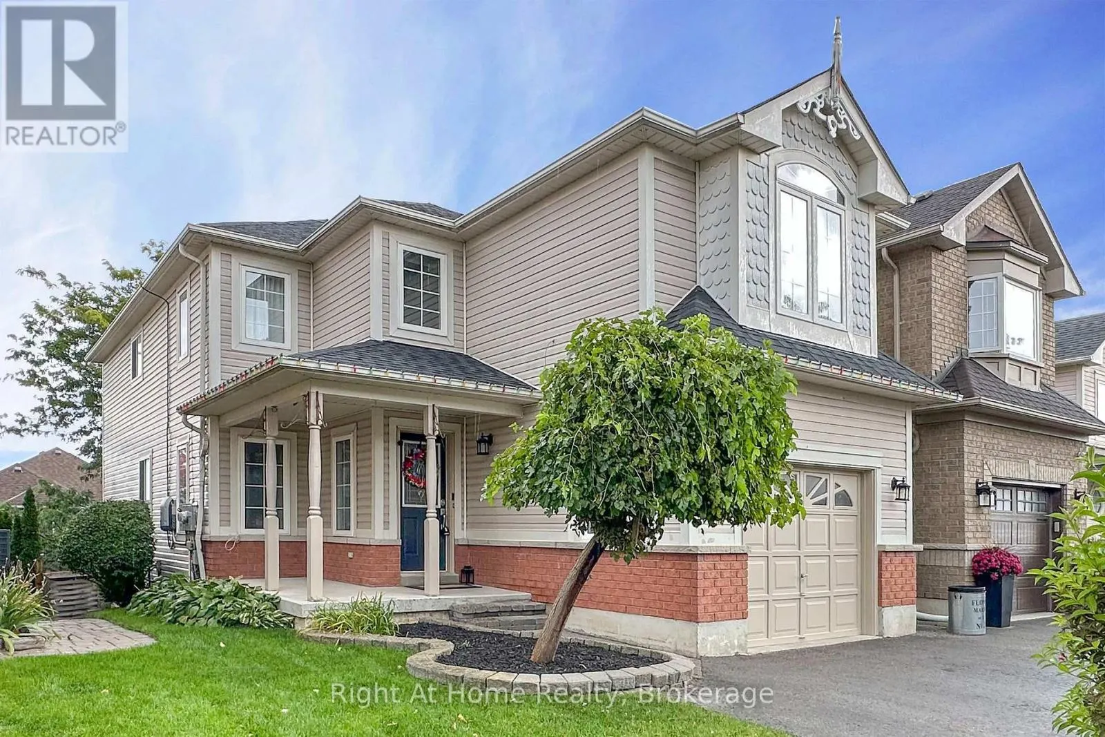 UPPER UNIT - 75 MILLBURN DRIVE #Upper Unit