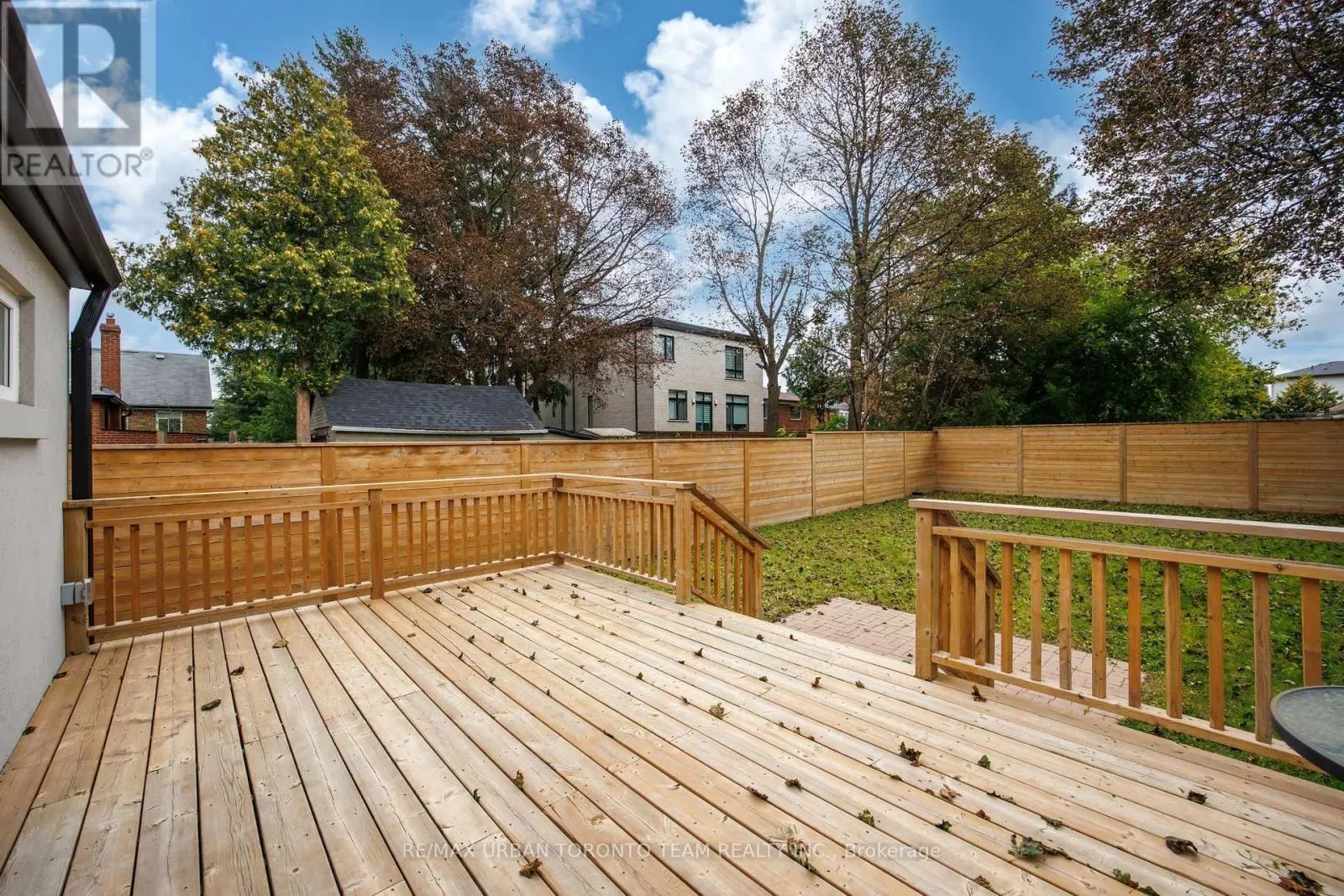 MAIN - 3517 ST CLAIR AVENUE