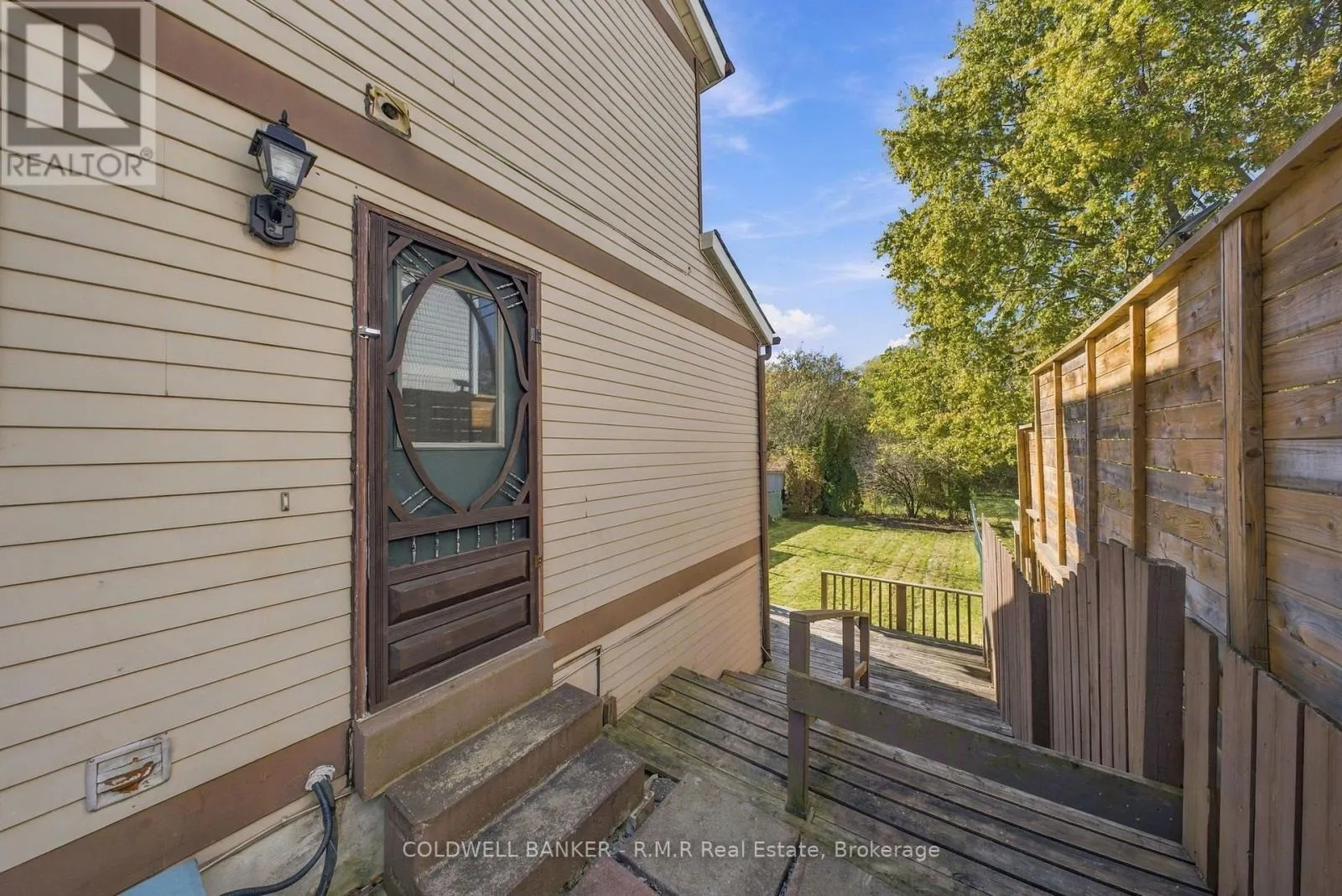 152 LONDONDERRY STREET