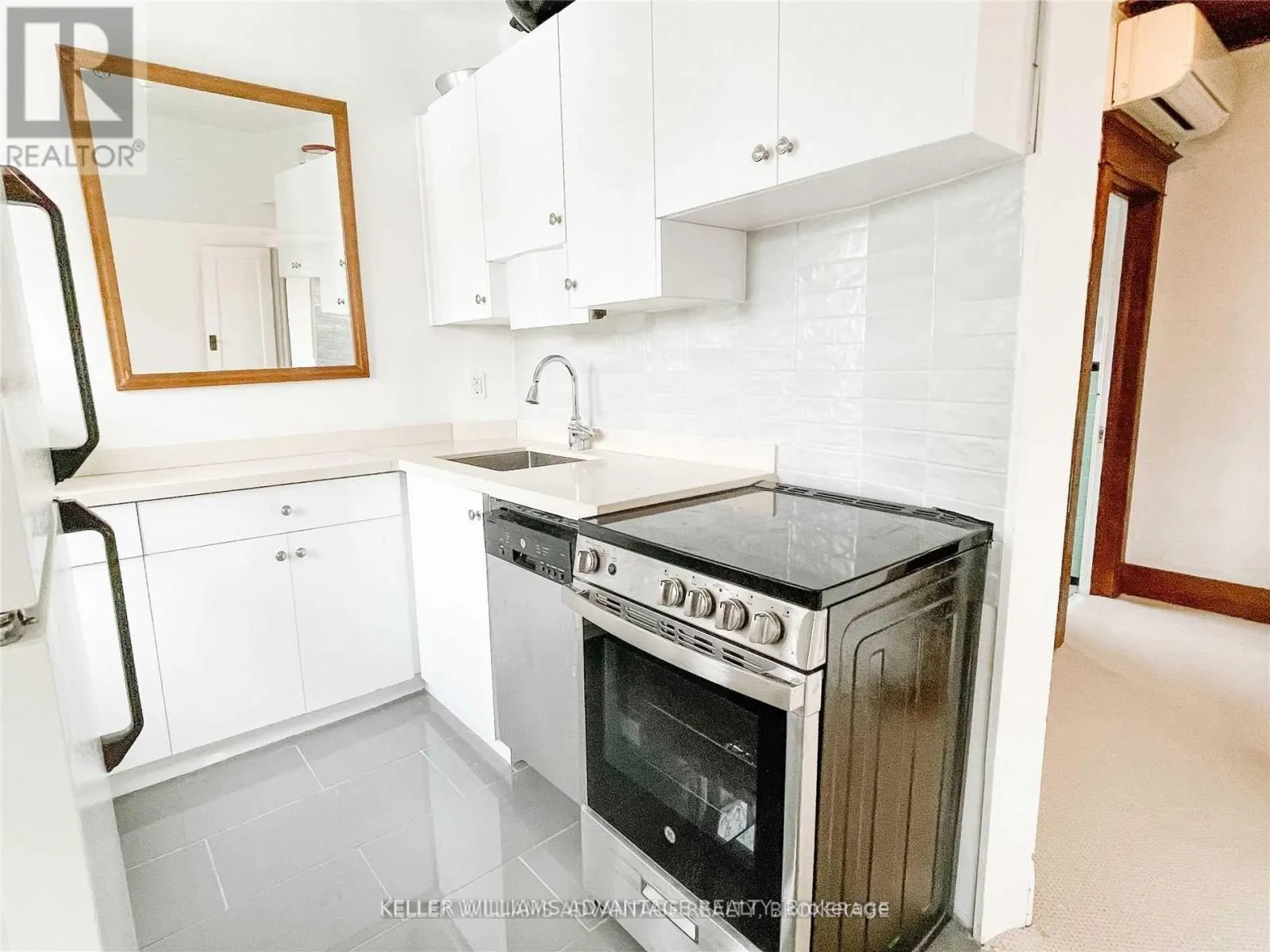 #UPPER - 98 WOODYCREST AVENUE
