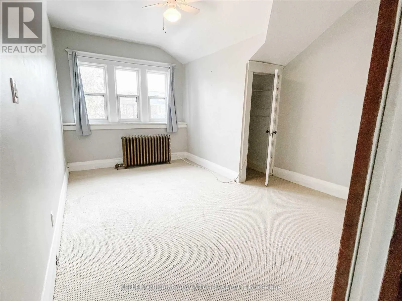 #UPPER - 98 WOODYCREST AVENUE