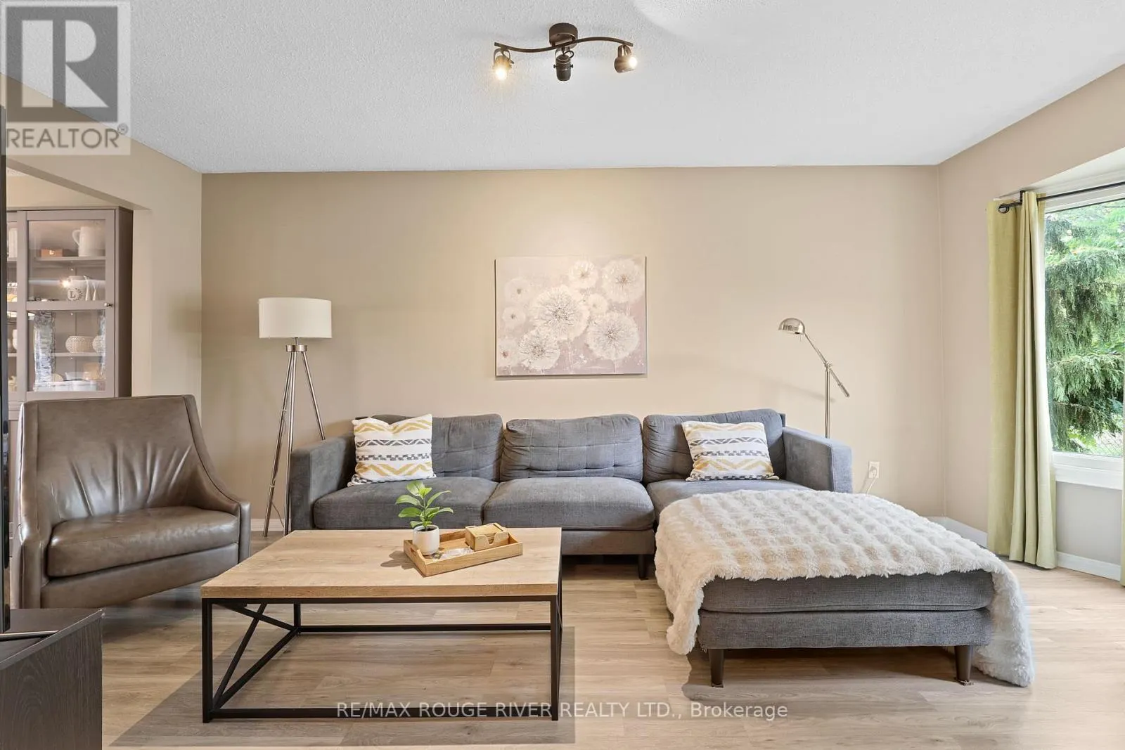 648 COGNAC CRESCENT