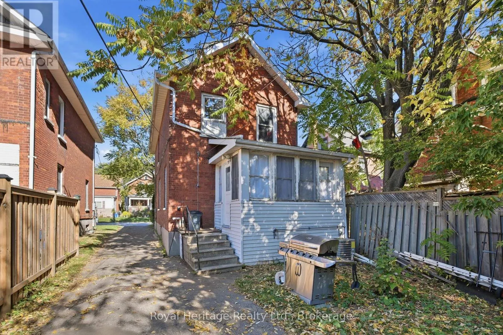 165 COLBORNE STREET