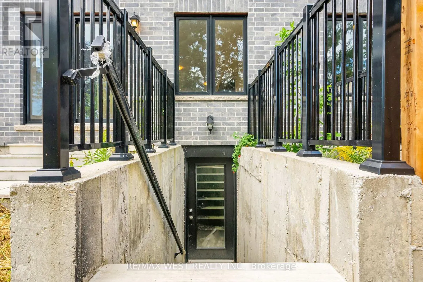 131 GUELPH STREET