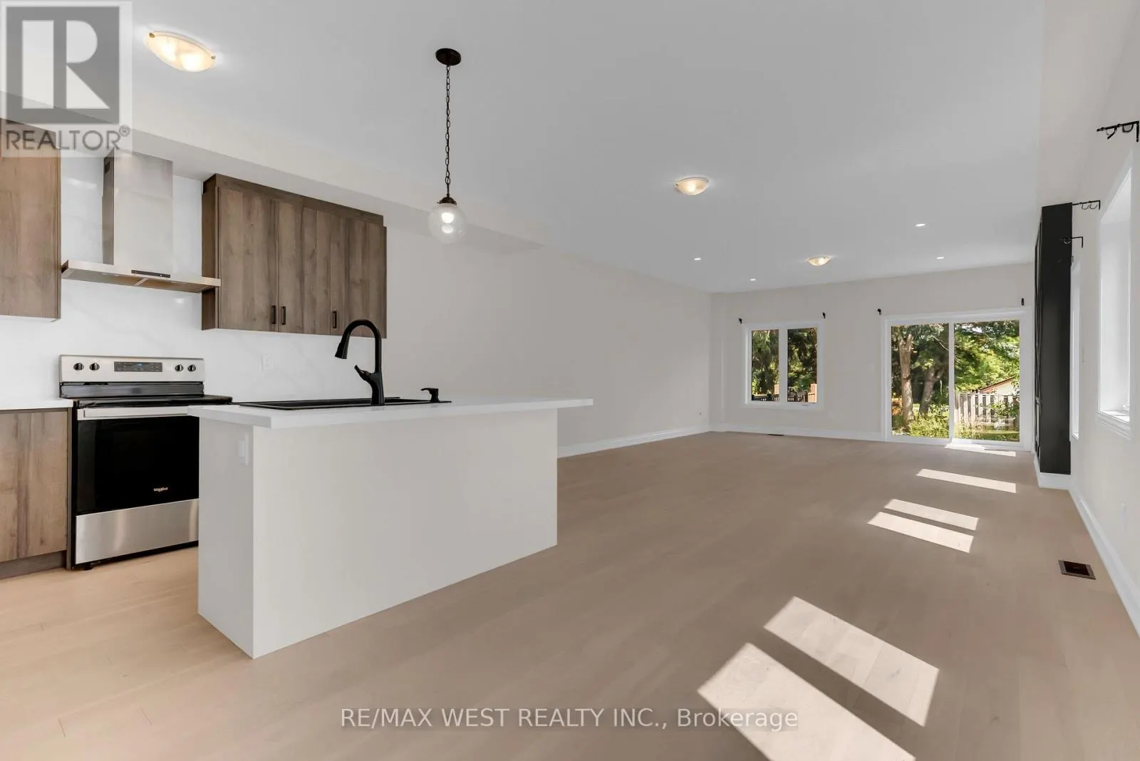 131 GUELPH STREET