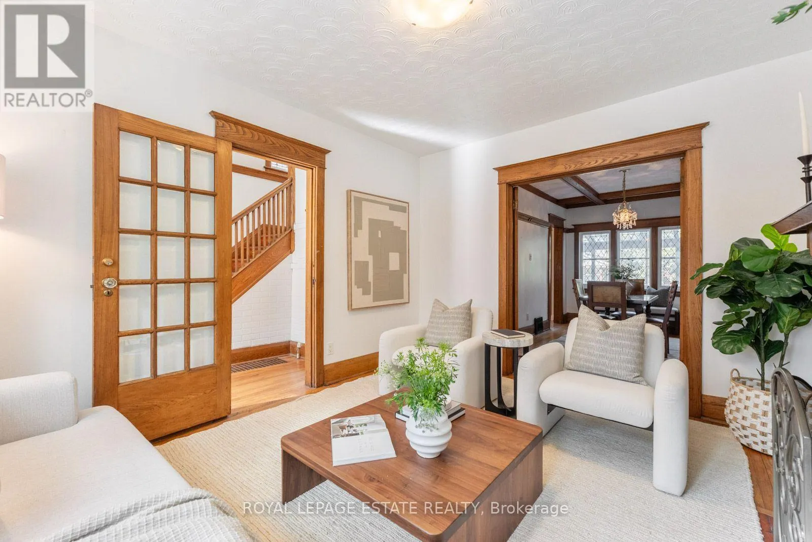 34 BRACKEN AVENUE