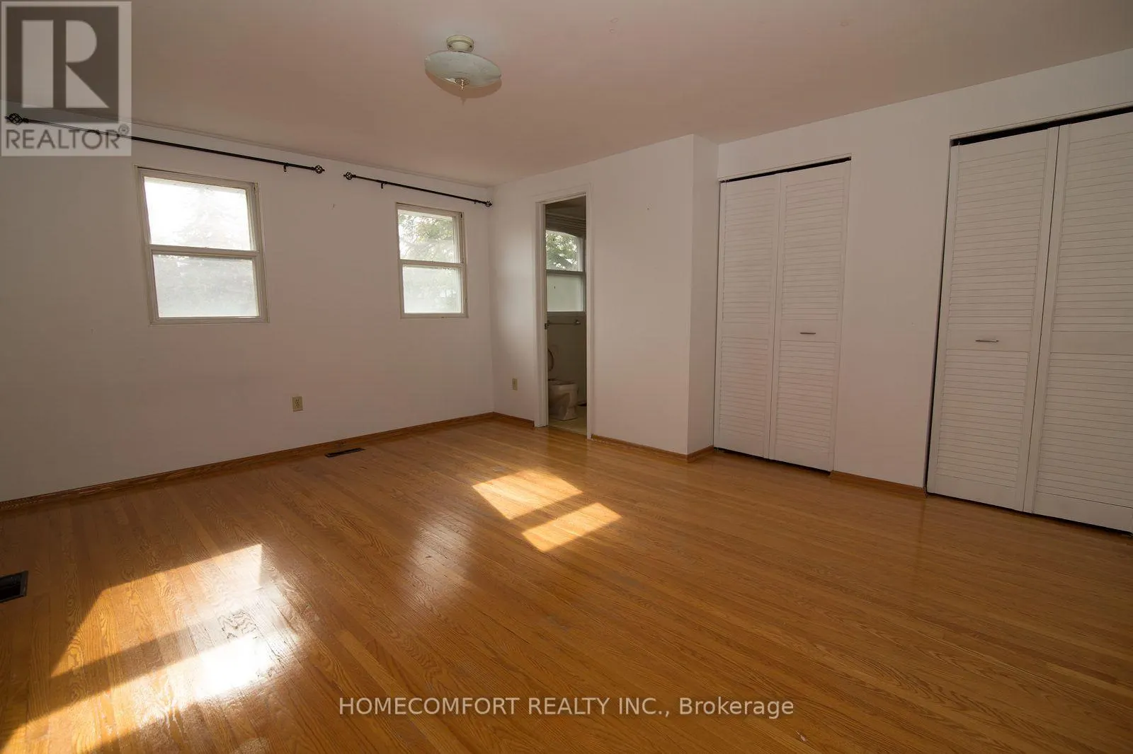 42 PINEMEADOW BOULEVARD