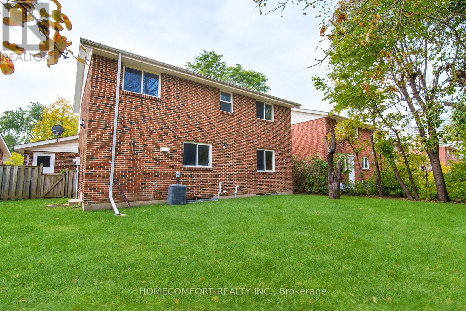 42 PINEMEADOW BOULEVARD