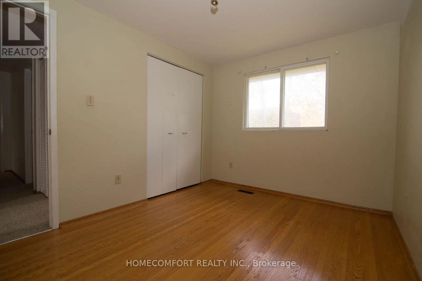 42 PINEMEADOW BOULEVARD