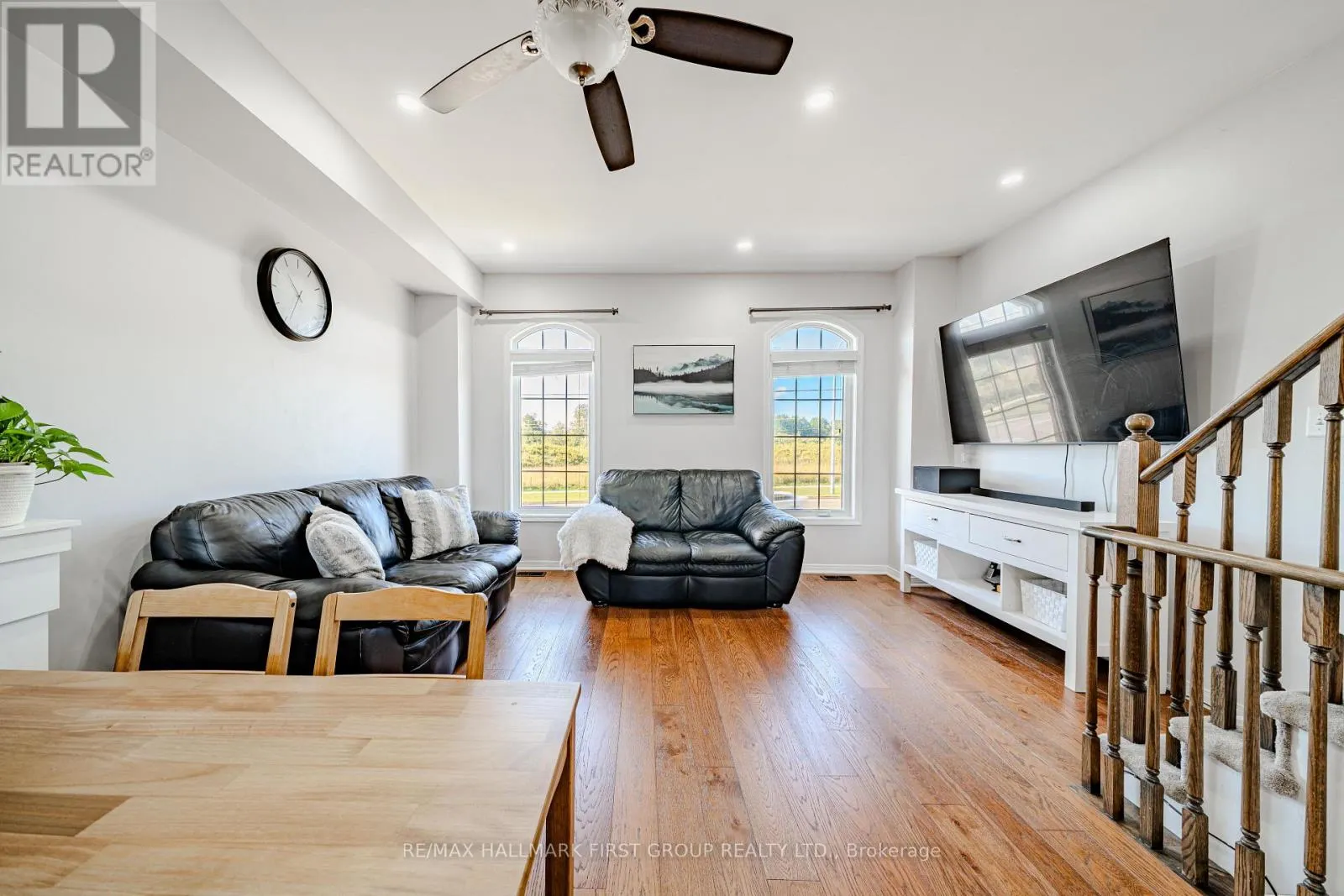 1393 SALEM ROAD N
