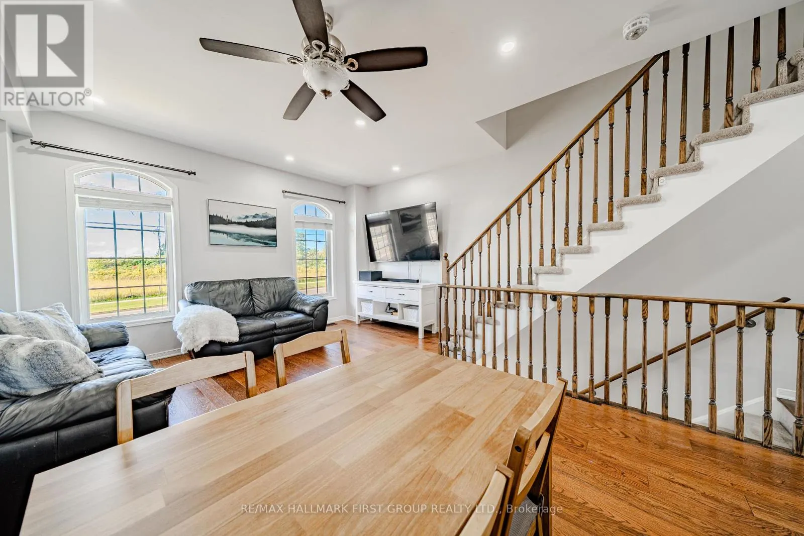 1393 SALEM ROAD N