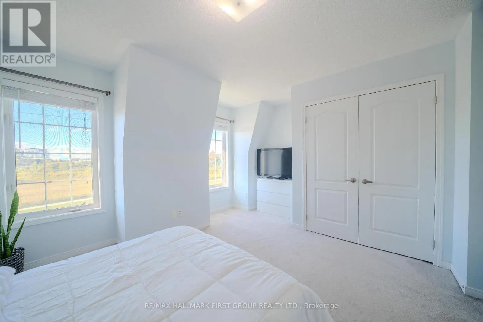 1393 SALEM ROAD N