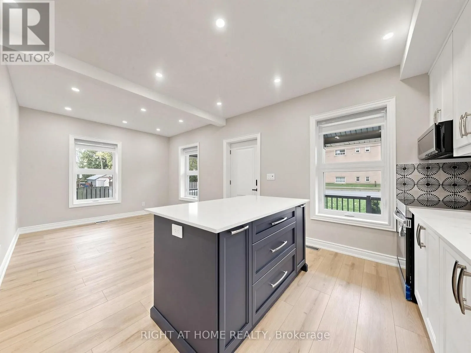 97 PARK ROAD N