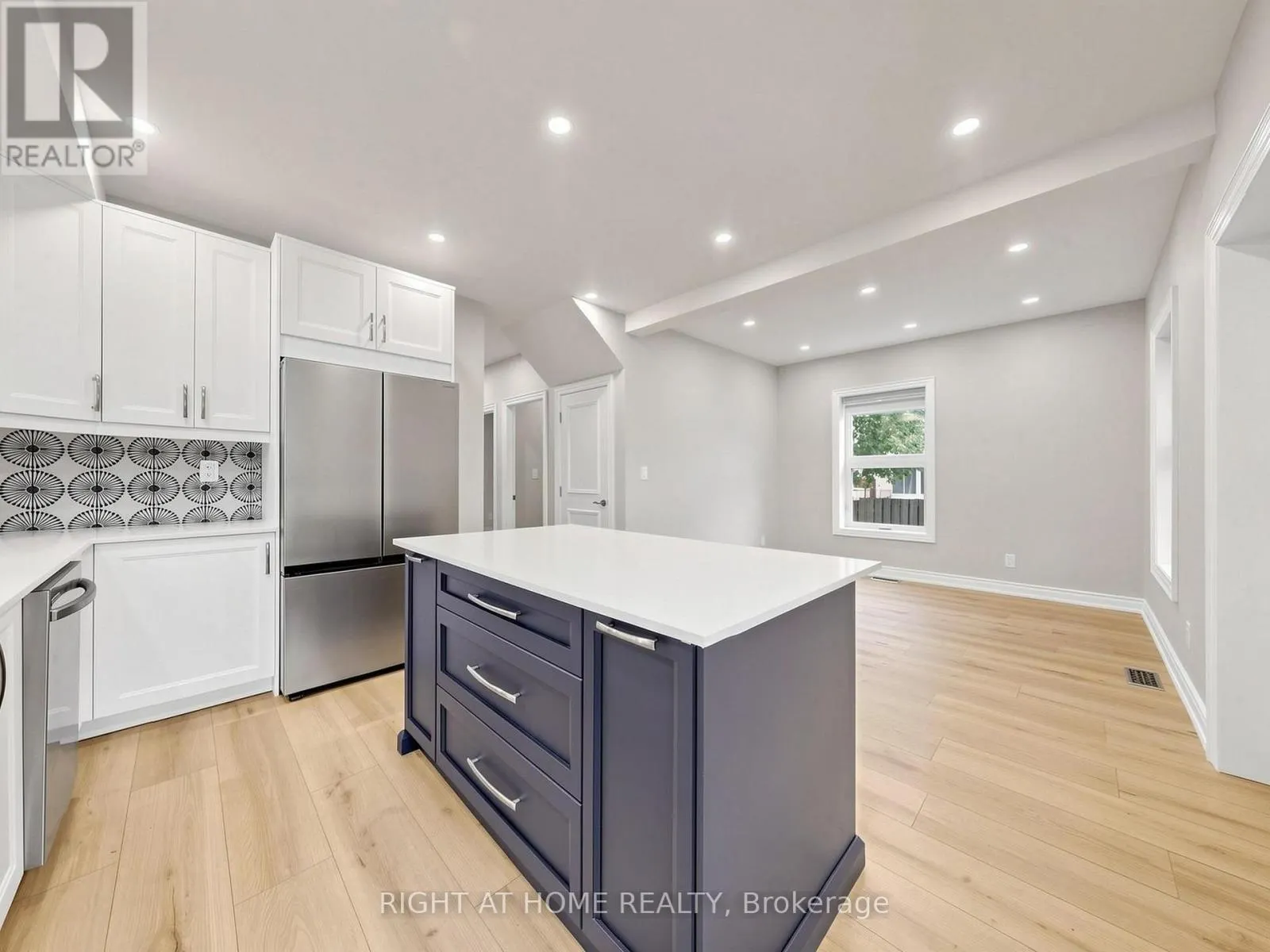 97 PARK ROAD N