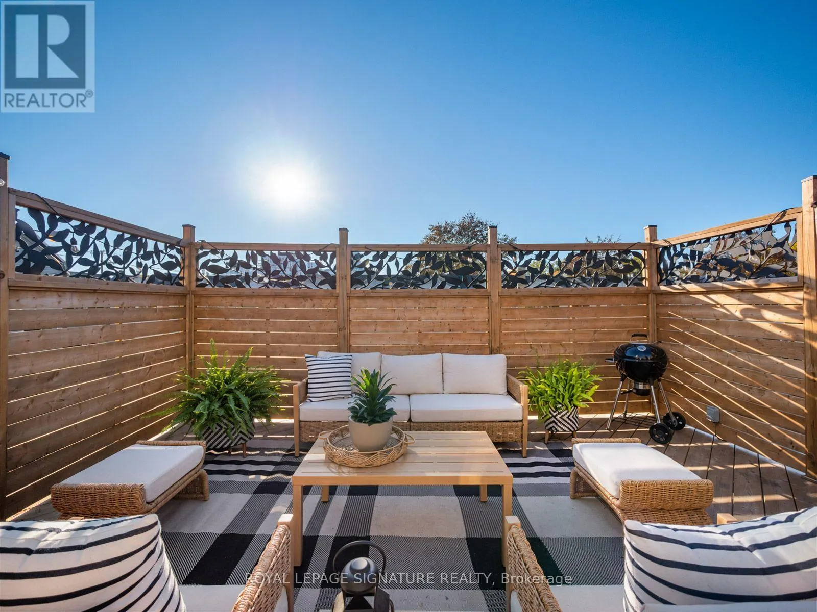 4 ORCHARD PARK BOULEVARD