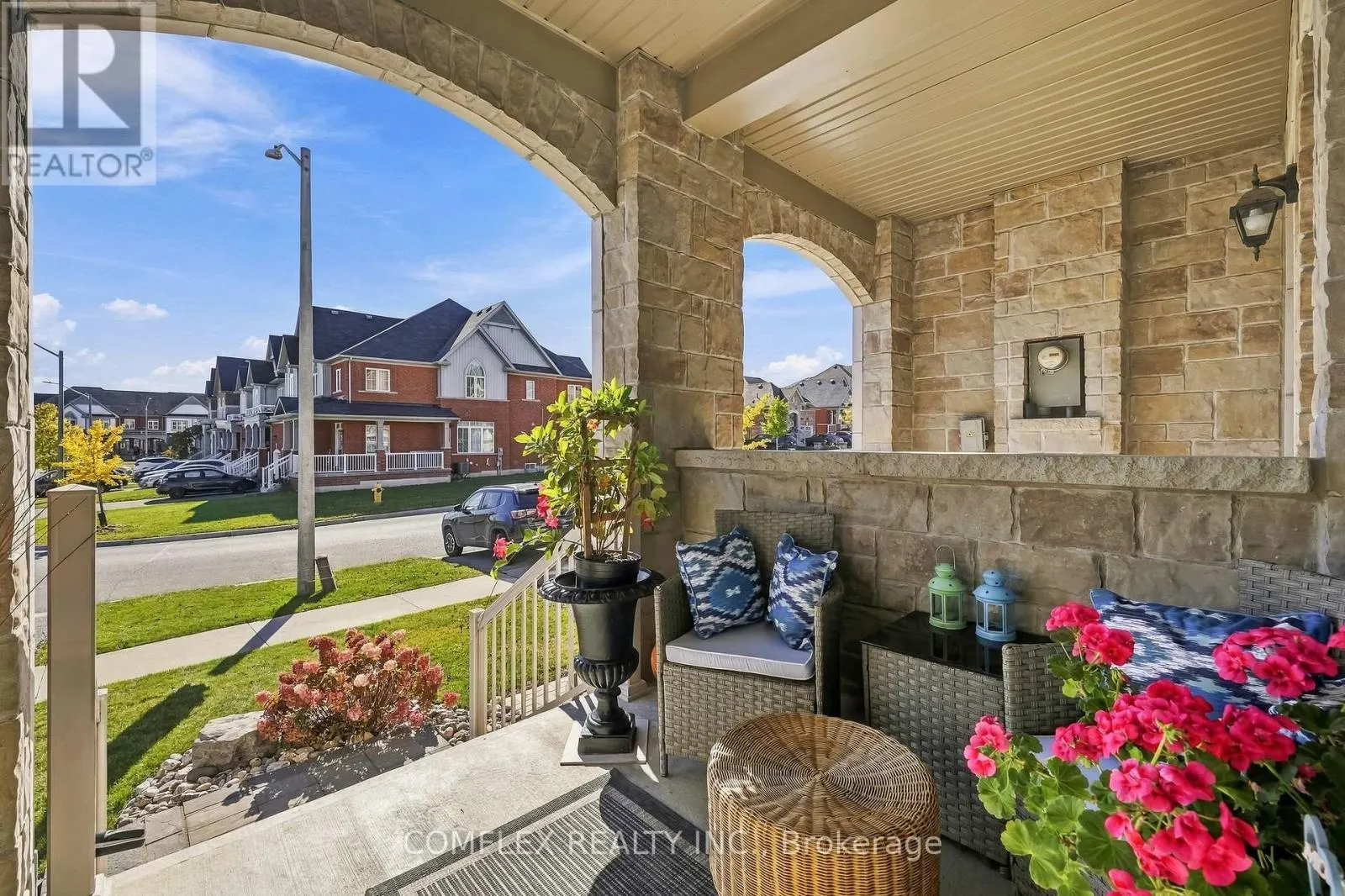 61 LYLE DRIVE