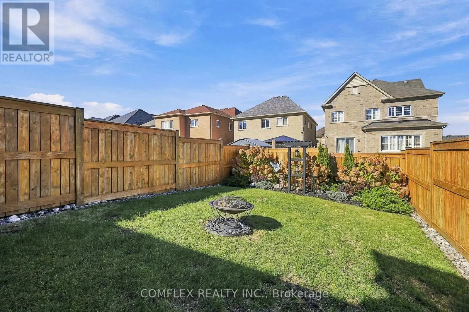 61 LYLE DRIVE
