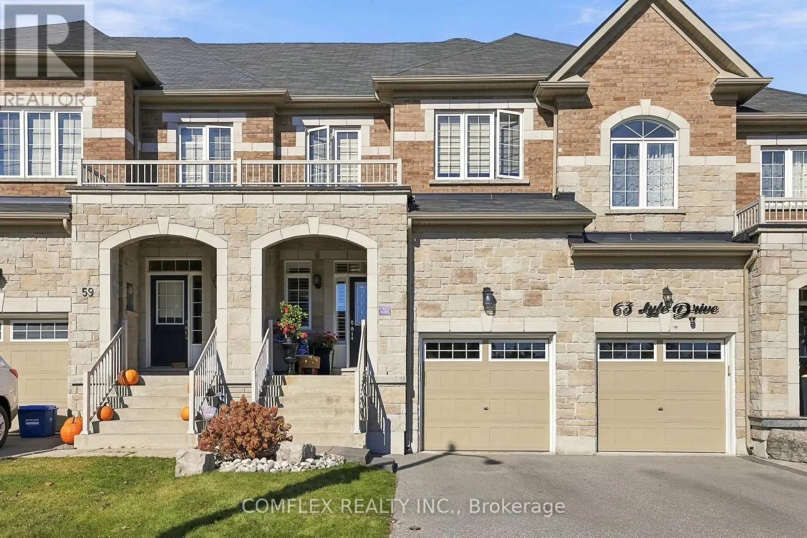 61 LYLE DRIVE