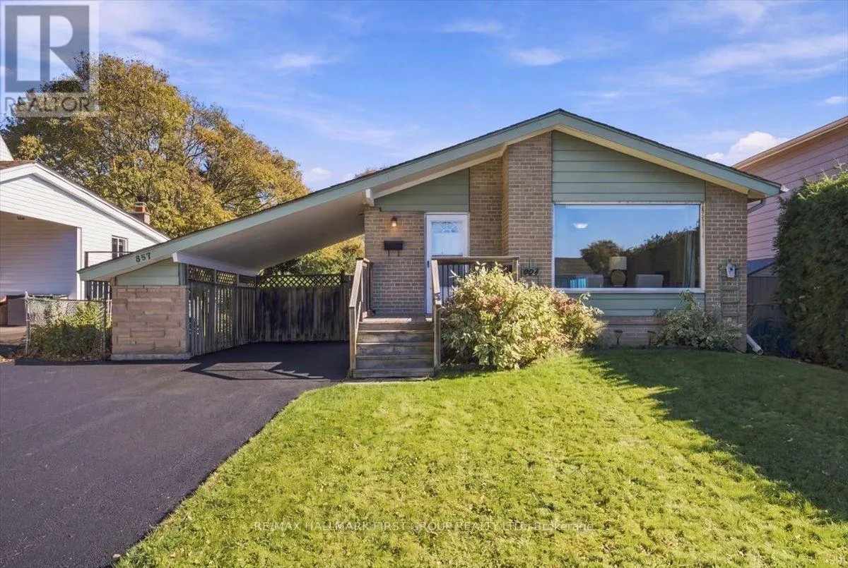 867 CHAPLEAU DRIVE