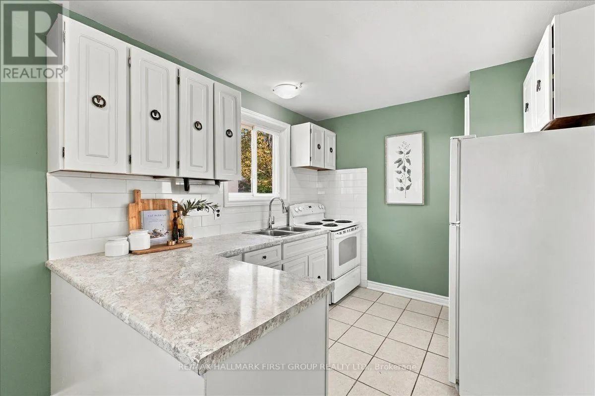 867 CHAPLEAU DRIVE