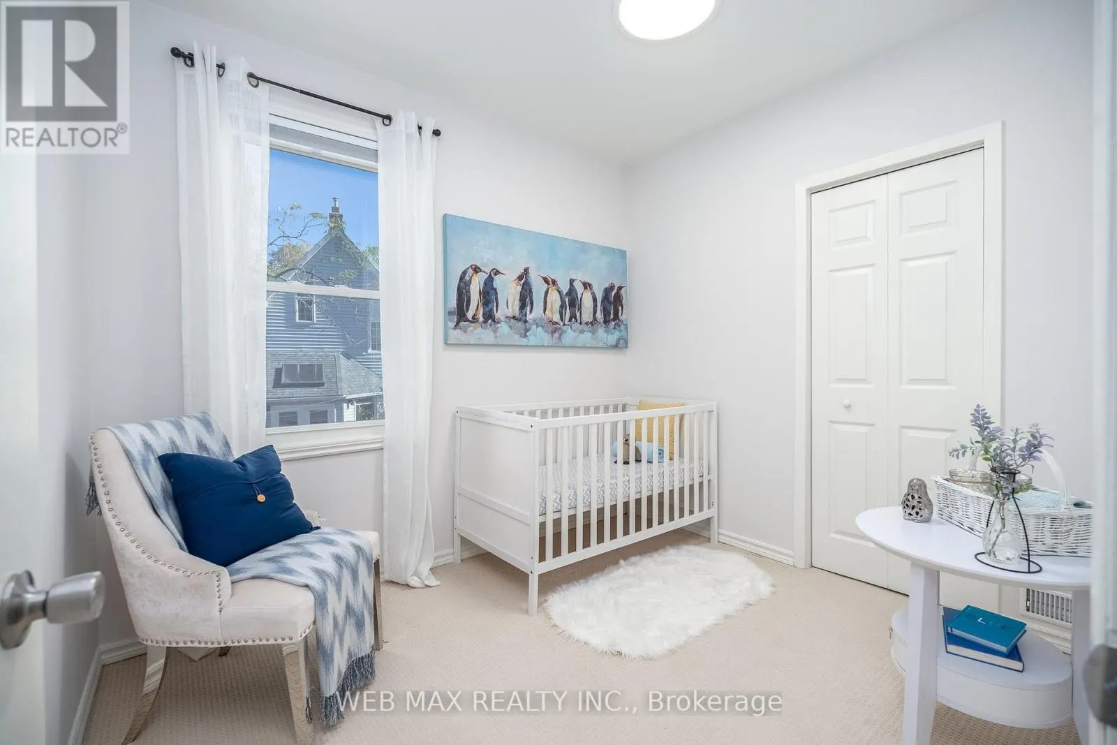 32 ALDERGROVE AVENUE