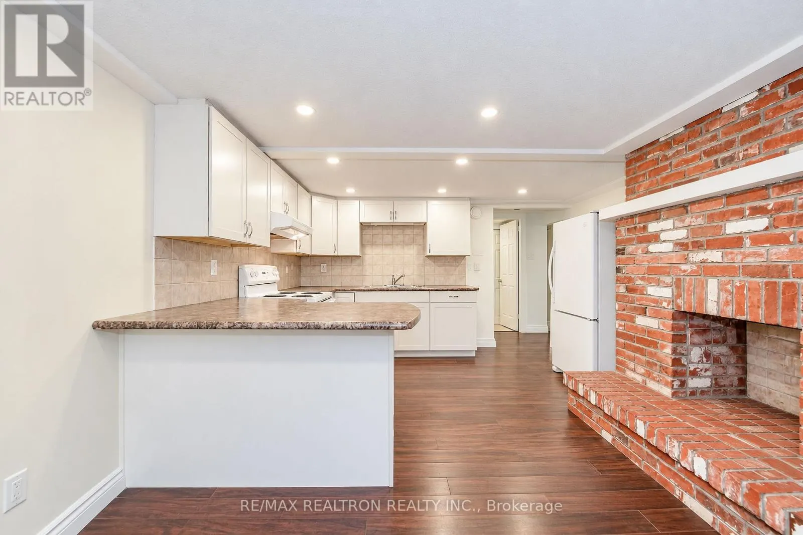 1304 TRULLS ROAD