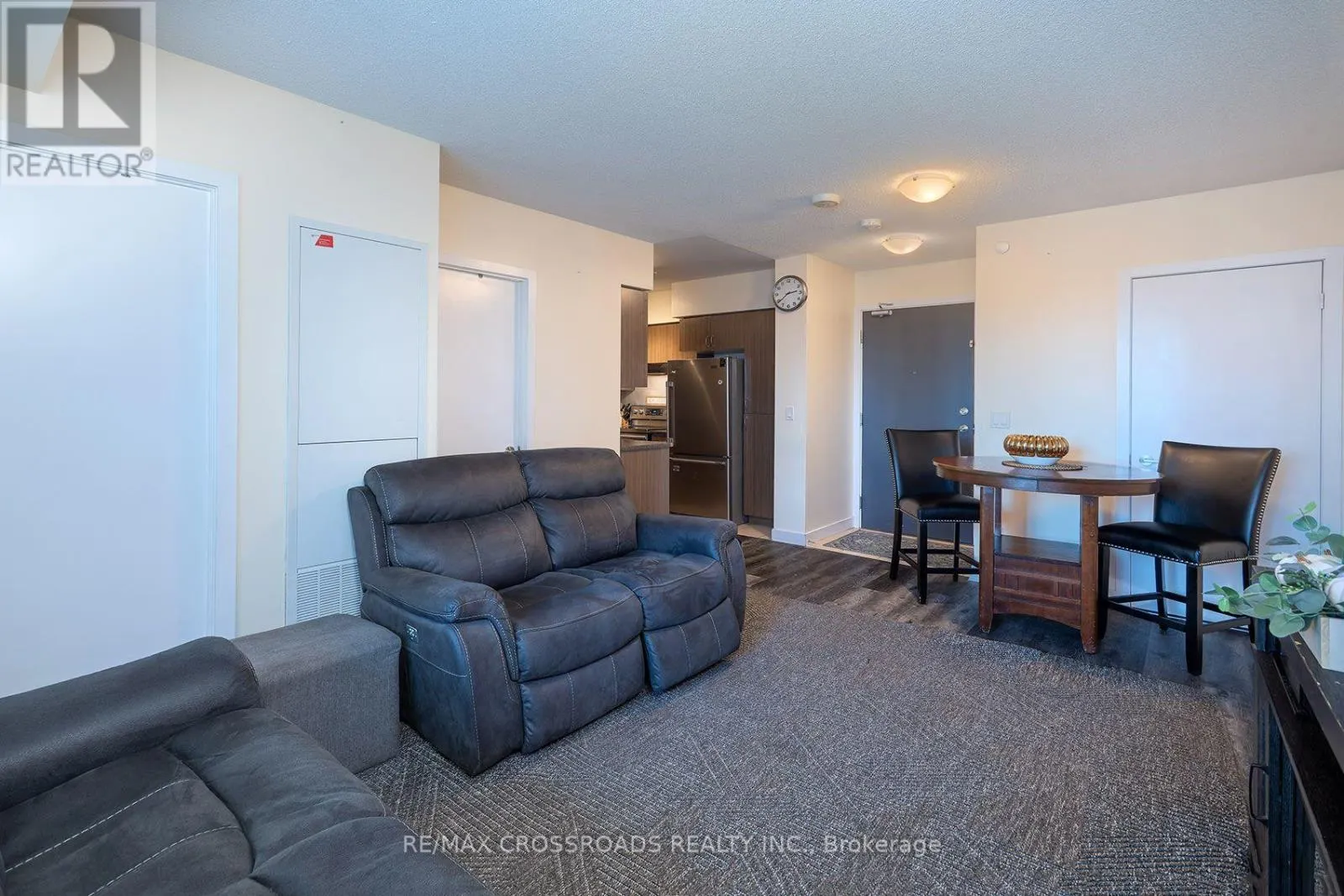 1101 - 8 TRENT AVENUE