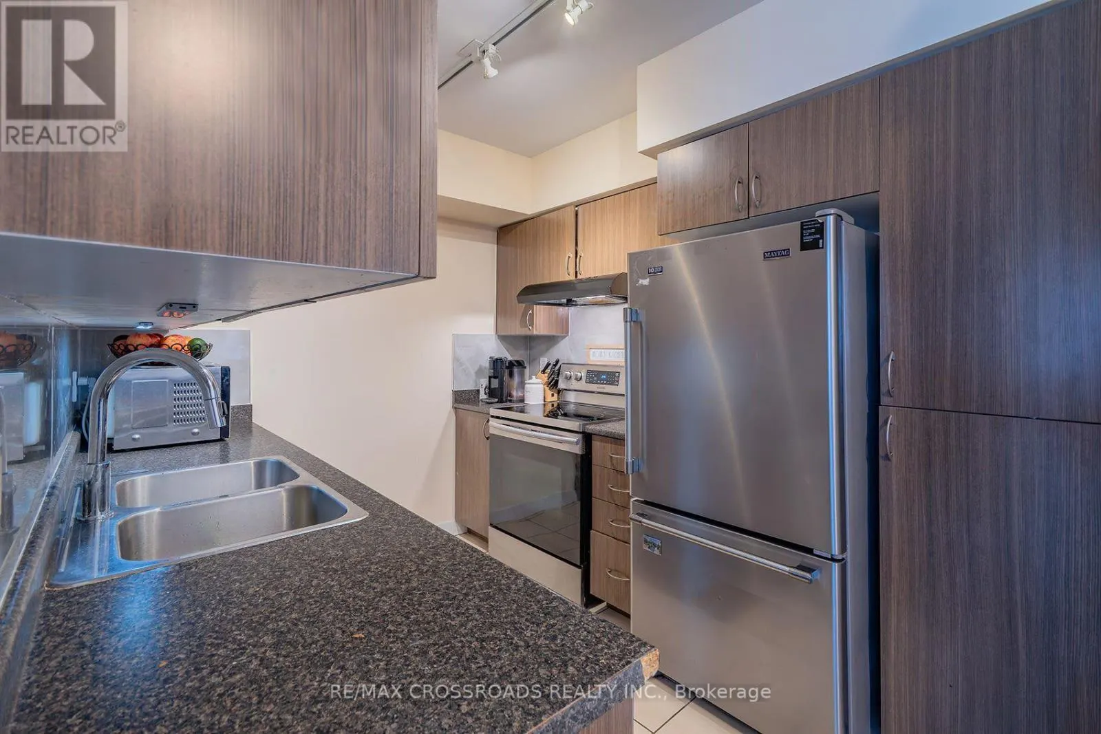 1101 - 8 TRENT AVENUE