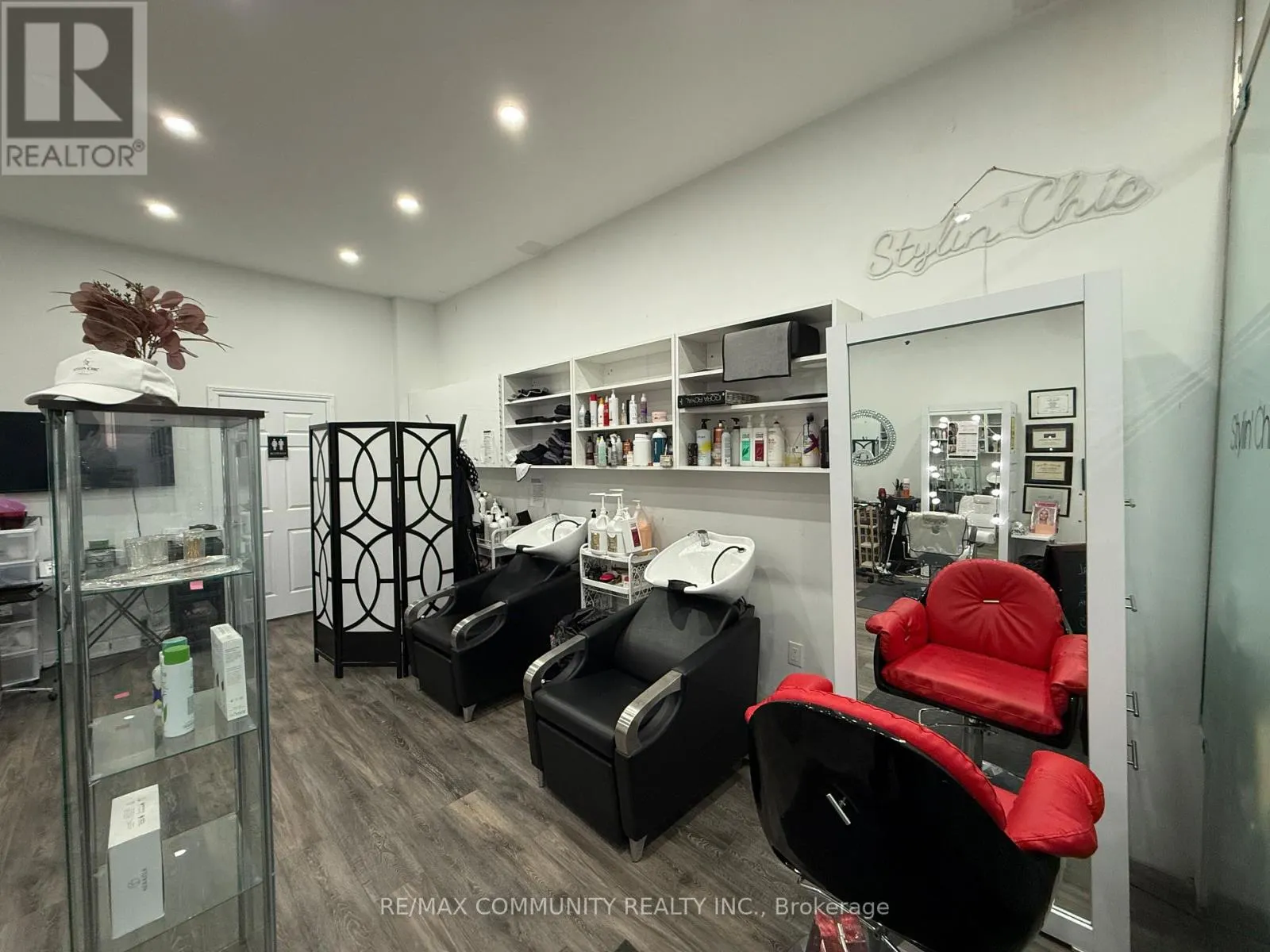 1126 BALTIC LANE