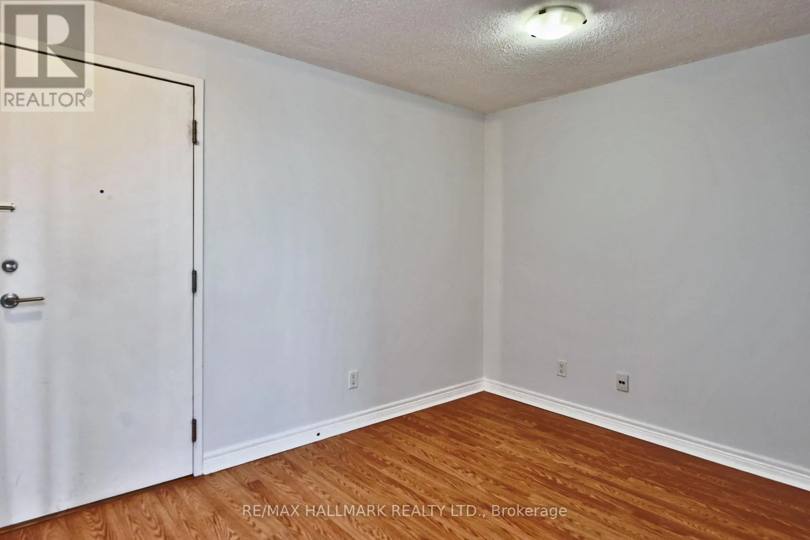 2115 - 83 BOROUGH DRIVE