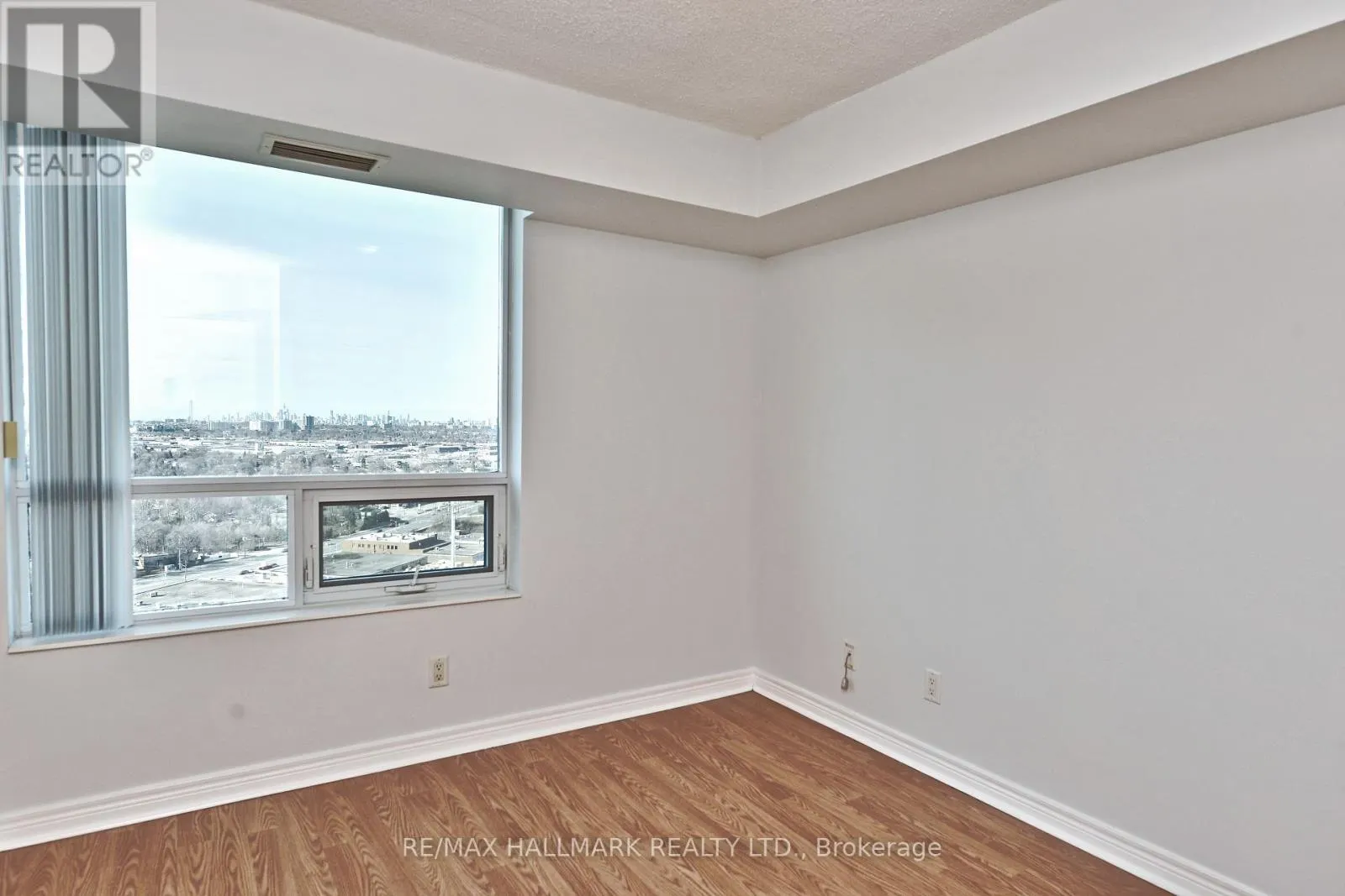 2115 - 83 BOROUGH DRIVE