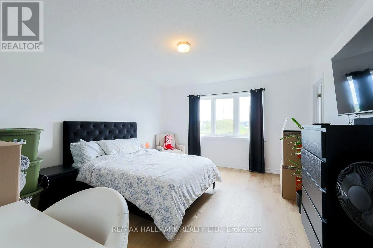 1090 LOCKIE DRIVE