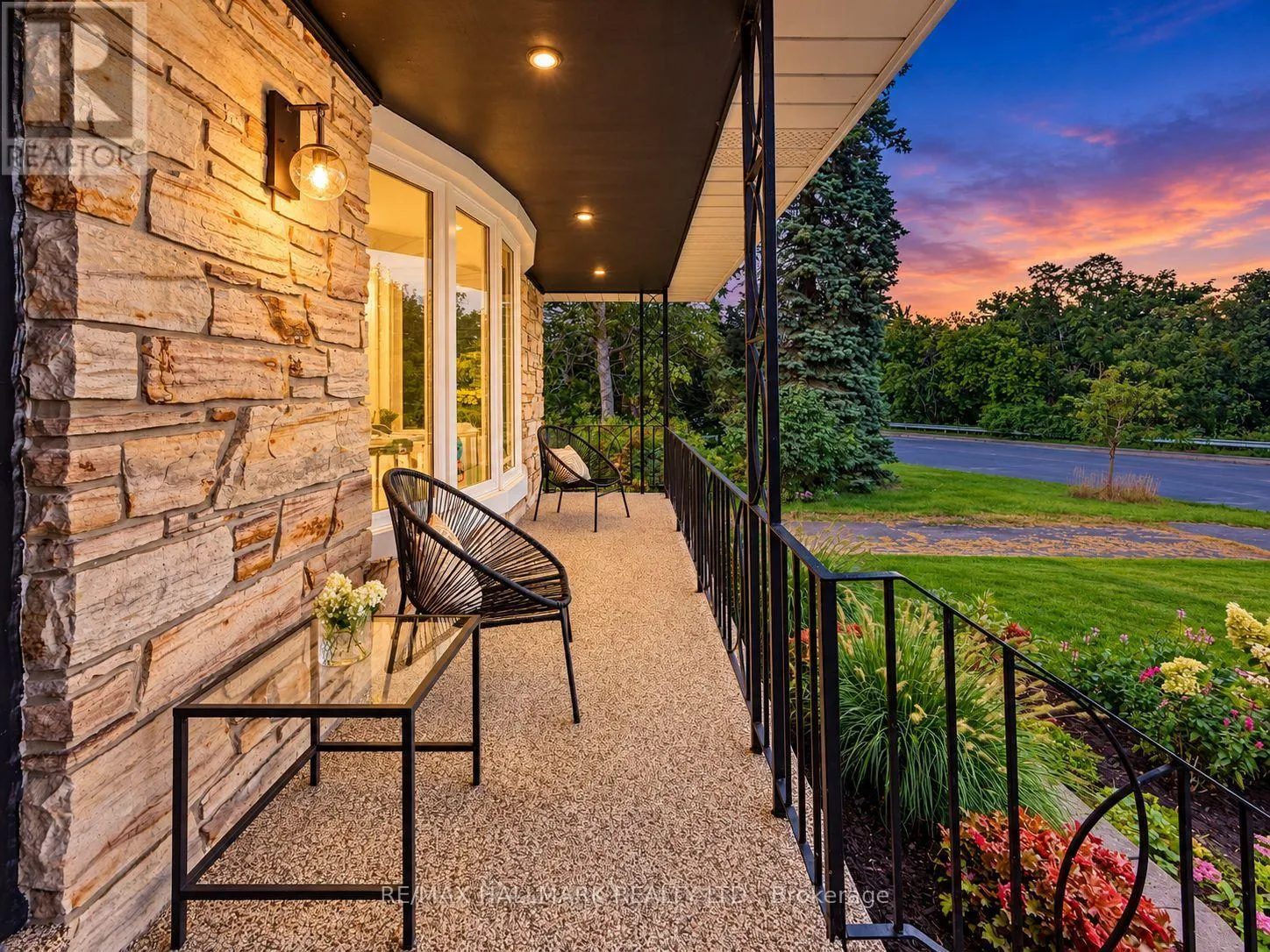 242 BEECHGROVE DRIVE