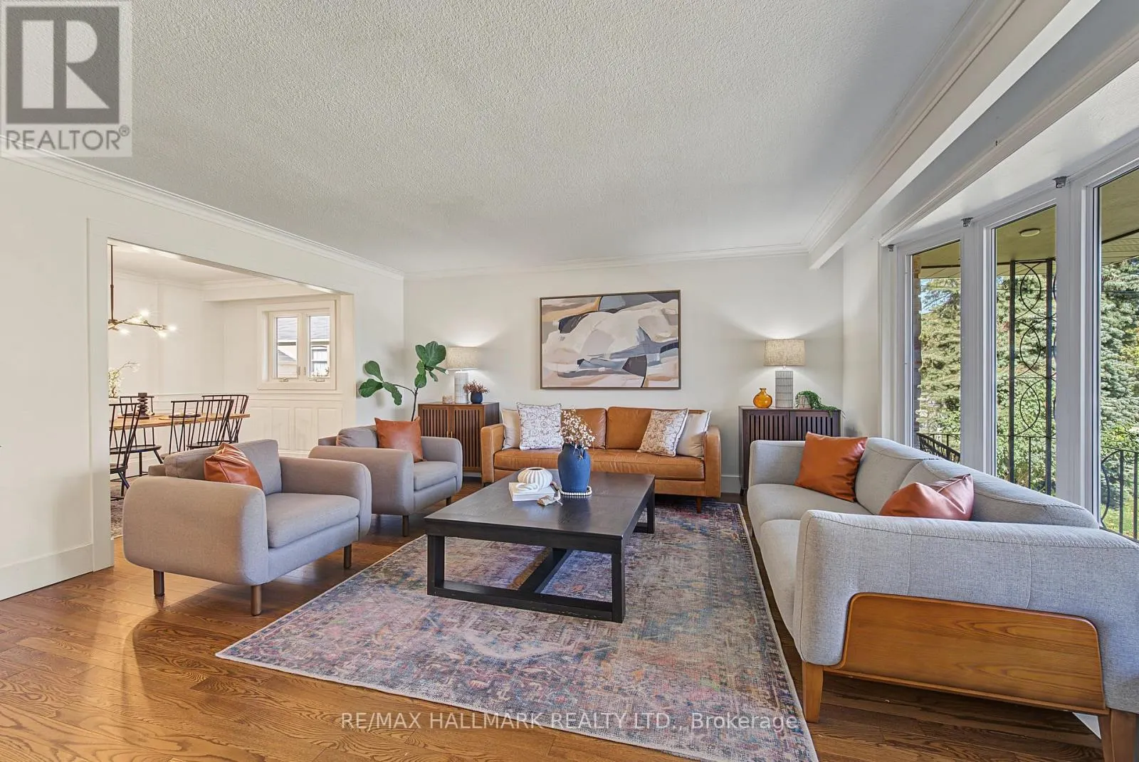 242 BEECHGROVE DRIVE