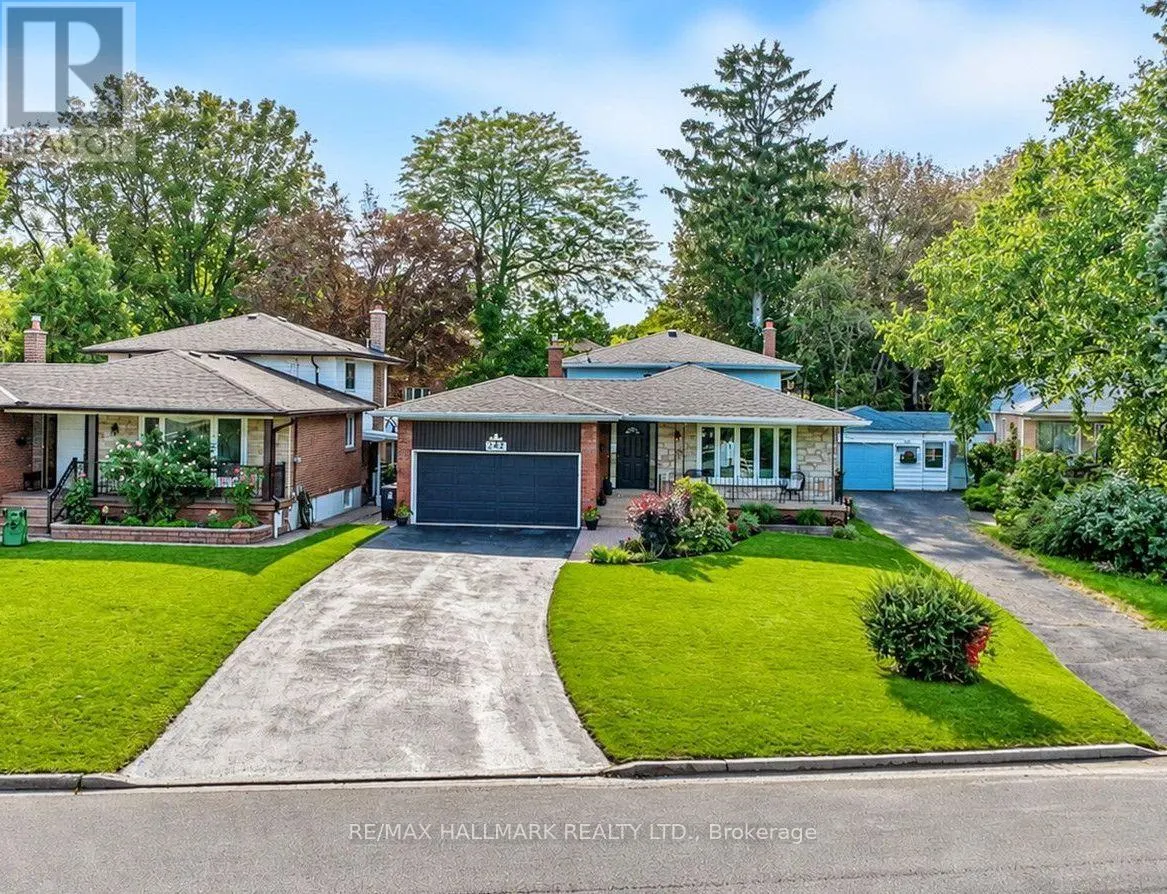 242 BEECHGROVE DRIVE
