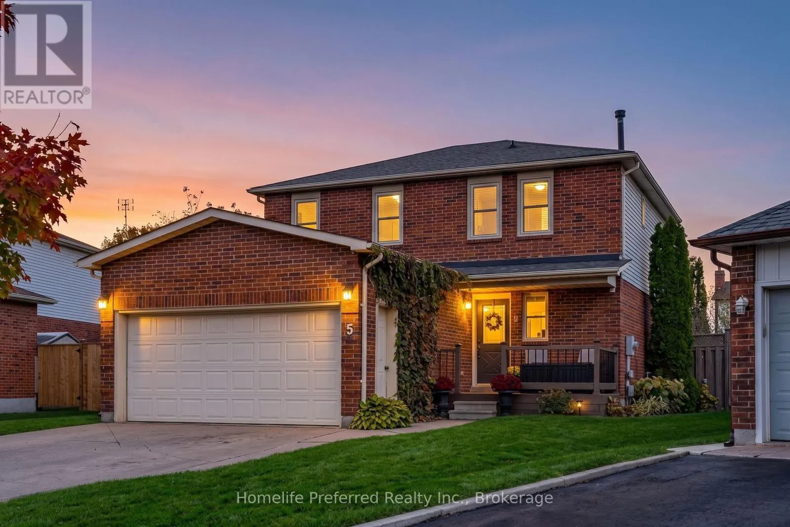 5 SOUCH COURT
