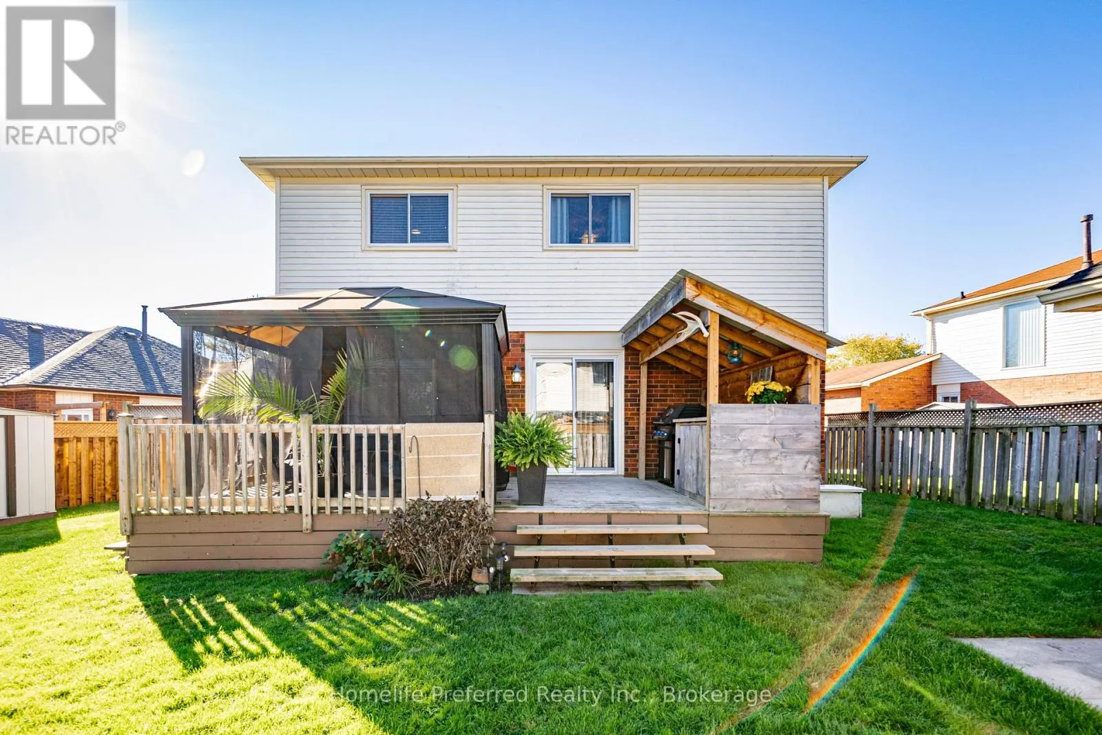 5 SOUCH COURT