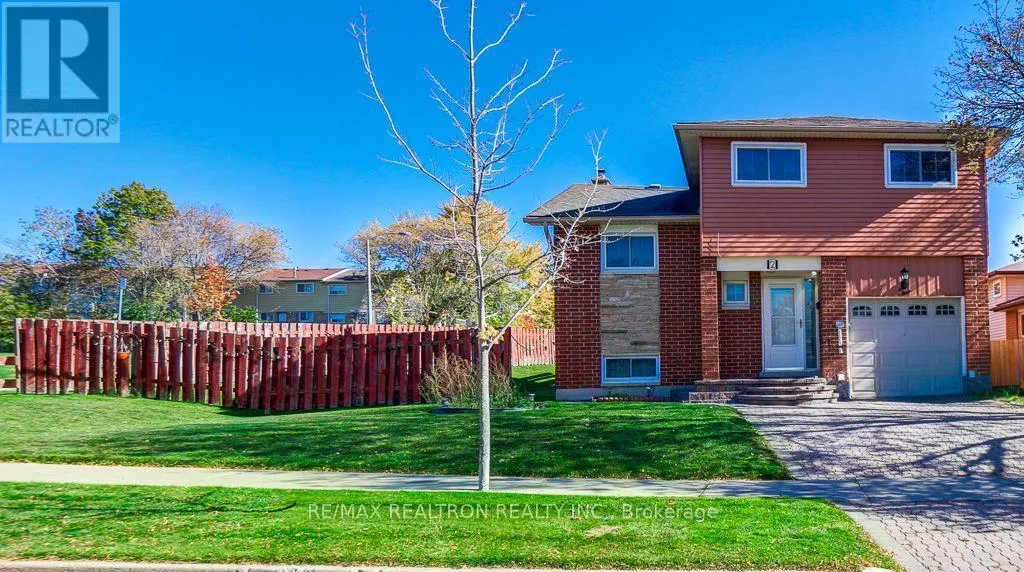 2 LITTLELEAF DRIVE