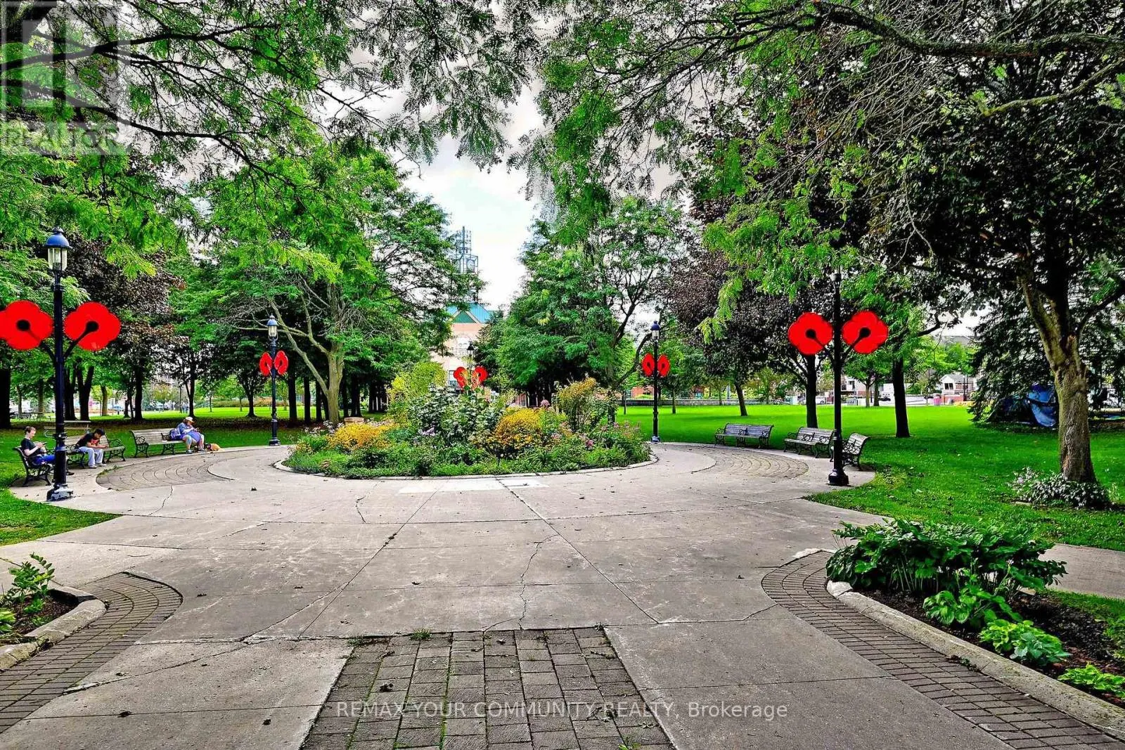805 - 1400 THE ESPLANADE N
