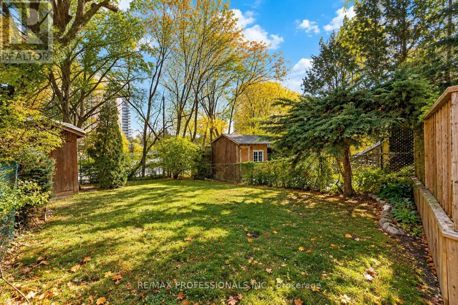 11 BRYANT AVENUE