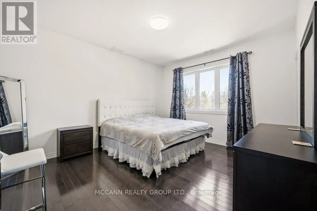 124 SCARBORO CRESCENT