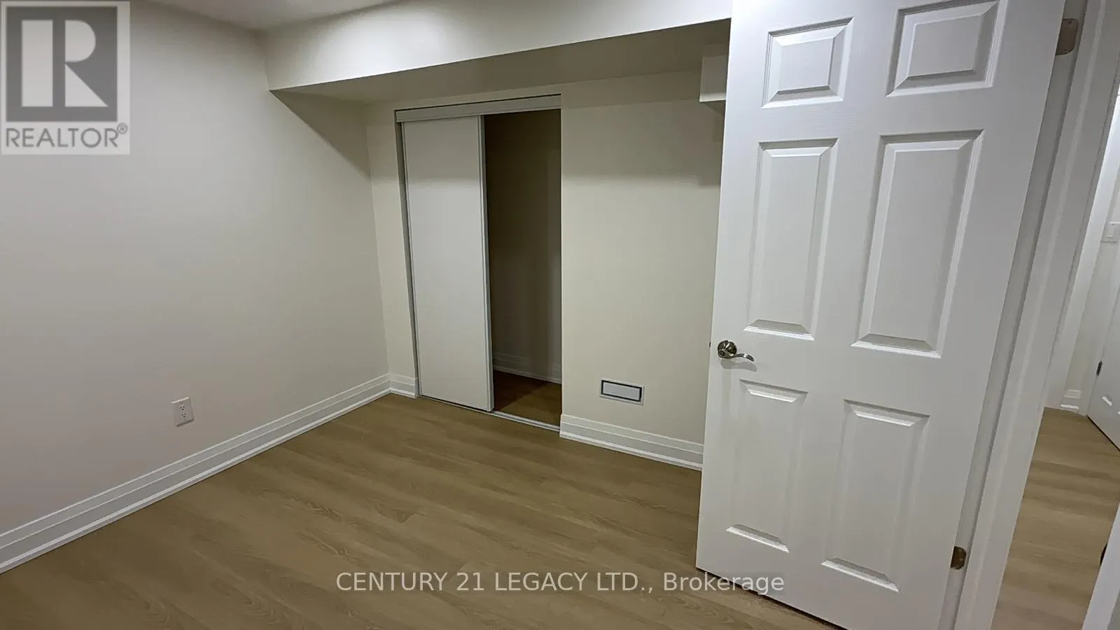 LOWER - 935 CATSKILL DRIVE