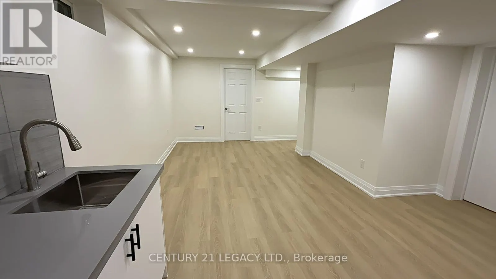 LOWER - 935 CATSKILL DRIVE