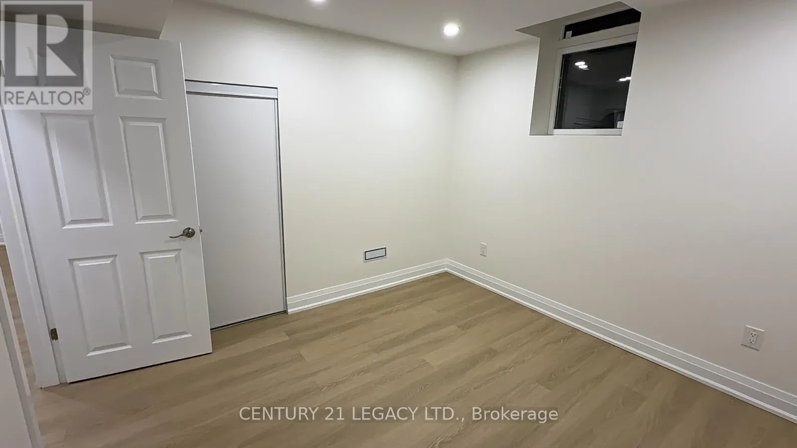 LOWER - 935 CATSKILL DRIVE