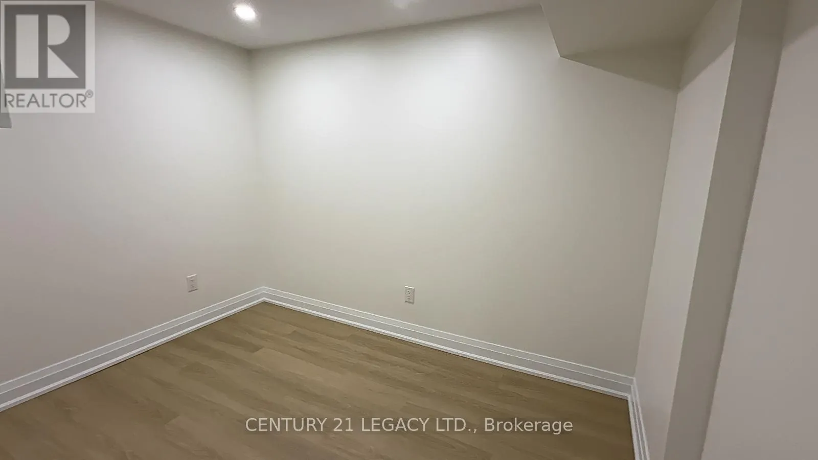 LOWER - 935 CATSKILL DRIVE