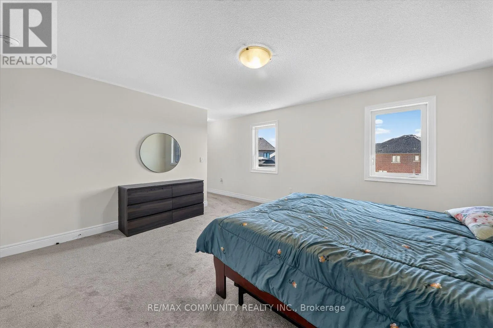 19 ROGERSON STREET