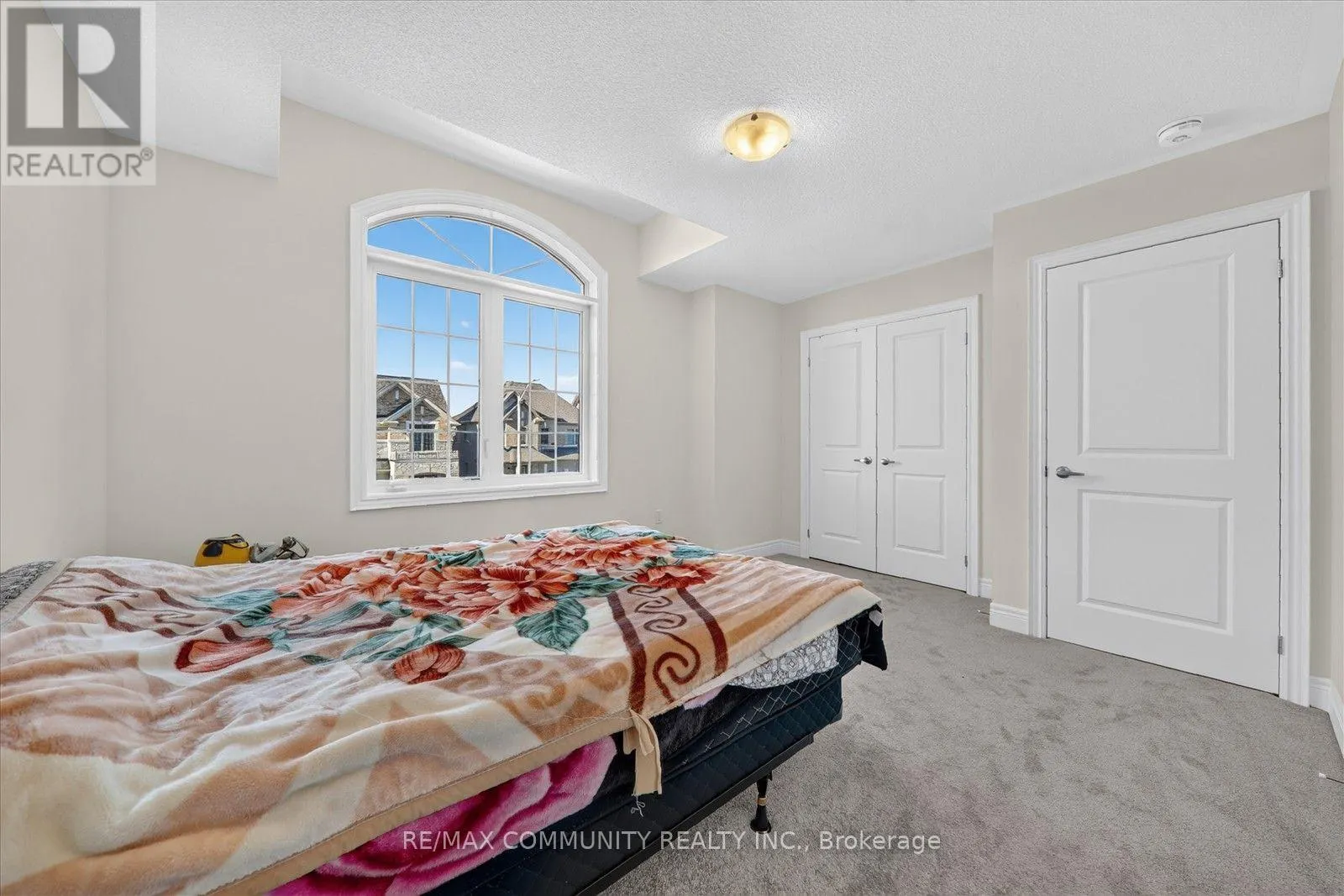 19 ROGERSON STREET